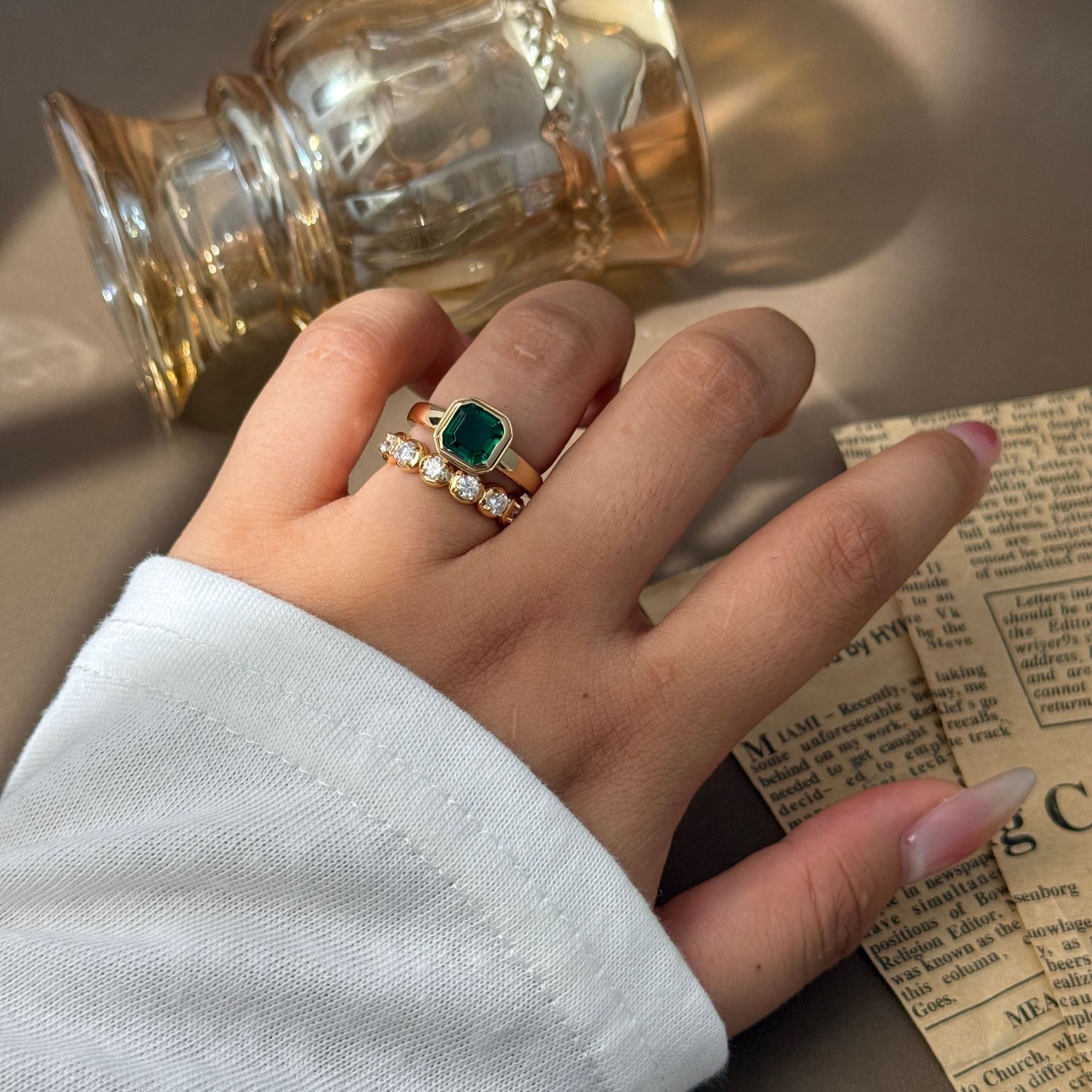 Ins 10-Point Bezel Set Ring, 925 Sterling Silver 18K Gold Plated Lab Grown Emerald / Moissanite Band Ring Unisex — detail 3