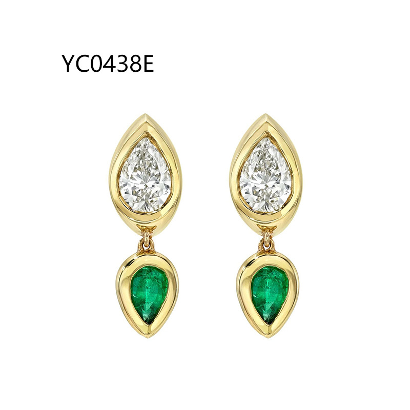 5×7mm Moissanite + 3×5mm Cultured Emerald Earrings (Zambia) · S925 Silver / Pair
