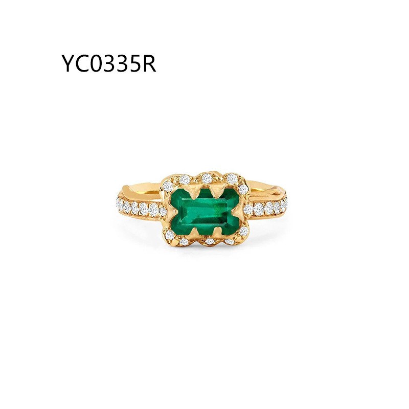 5x7mm cultured emerald (Zambia) · US 5