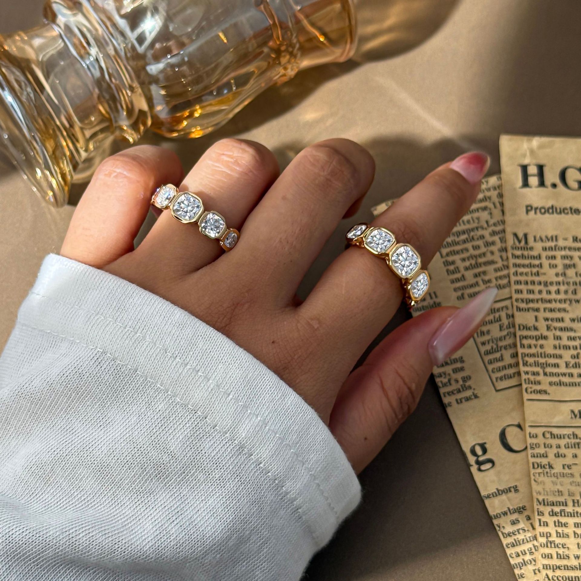 5 Stones Princess Cut Moissanite Band Ring 925 Sterling Silver 18K Gold Plated Stackable Ring — detail 4