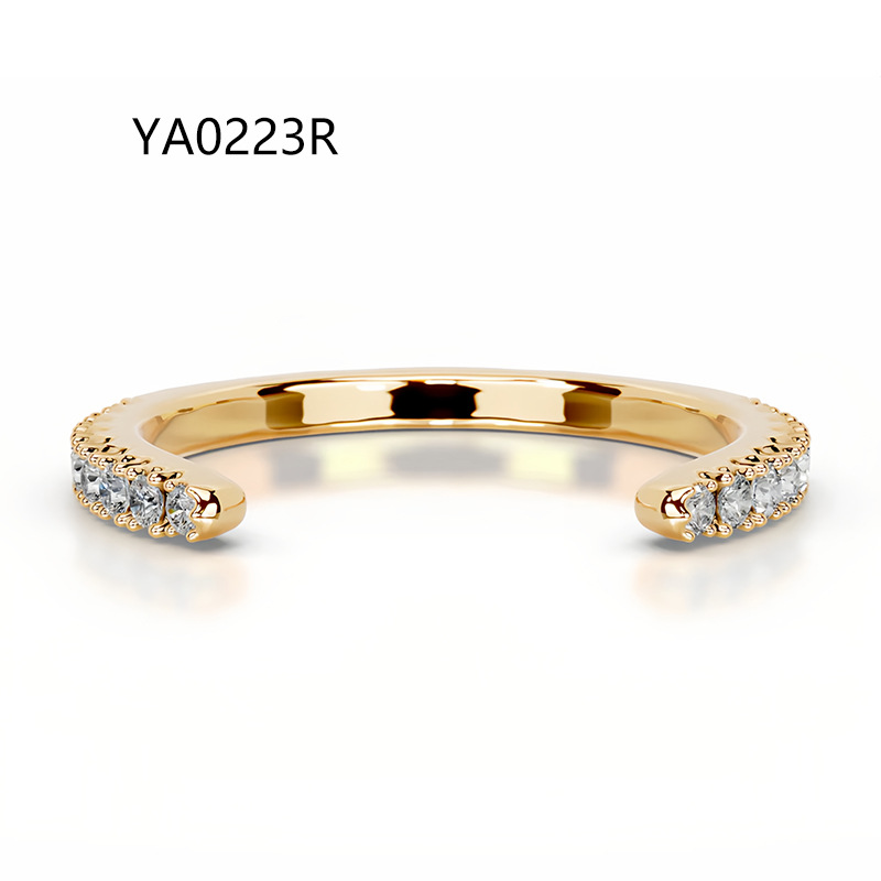 Stylish, open-design ring with a "quiet luxury" aesthetic—a trendy, cross-border fashion piece crafted from S925 sterling silver, gold-plated, and set with a moissanite stone. — detail 2