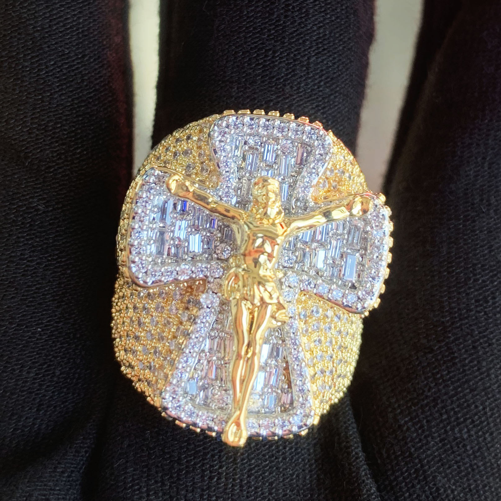 Iced Out Double Layer Cross Jesus Ring Full Paved Cubic Zirconia Hip Hop Mens Statement Ring — detail 4
