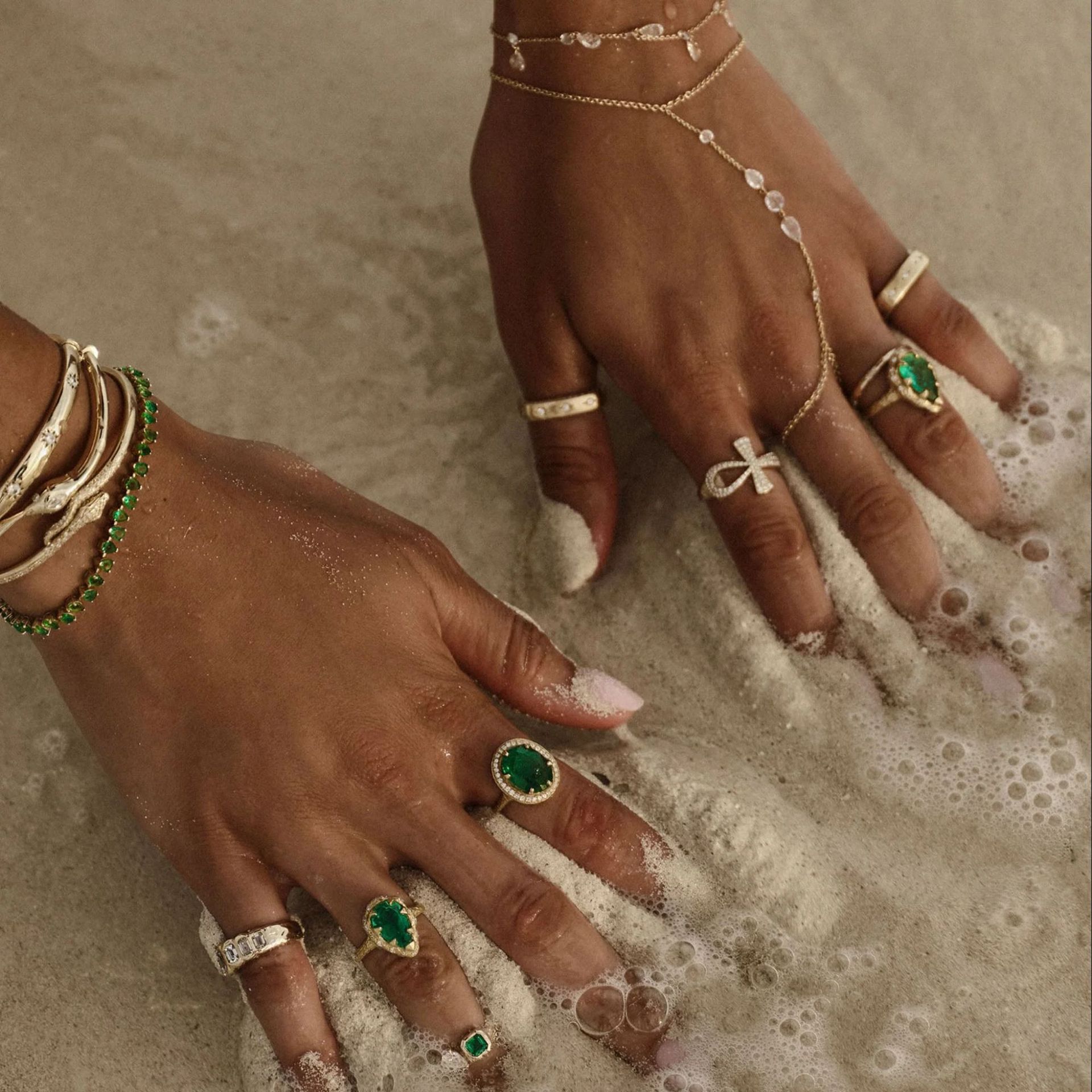 V Shape Stackable Ring, S925 Sterling Silver 18K Gold Plated, Pear Lab Grown Emerald / Moissanite Ring — detail 1