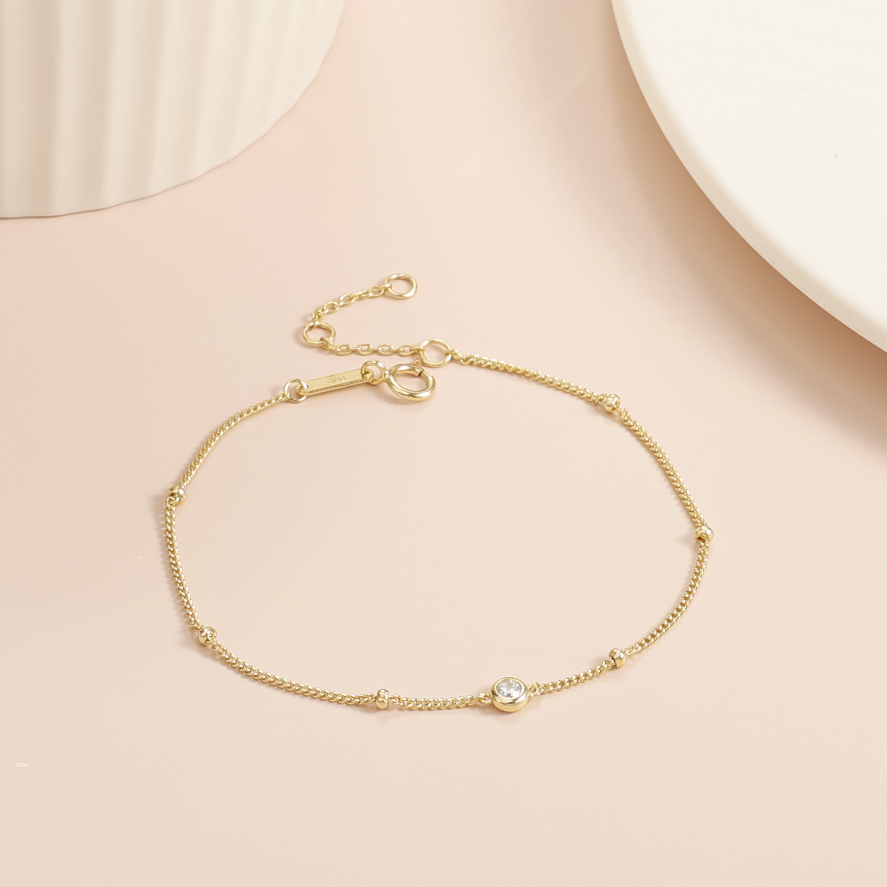 Aodhy Bubble Solitaire Moissanite or Lab-Grown Diamond Bracelet — detail 6