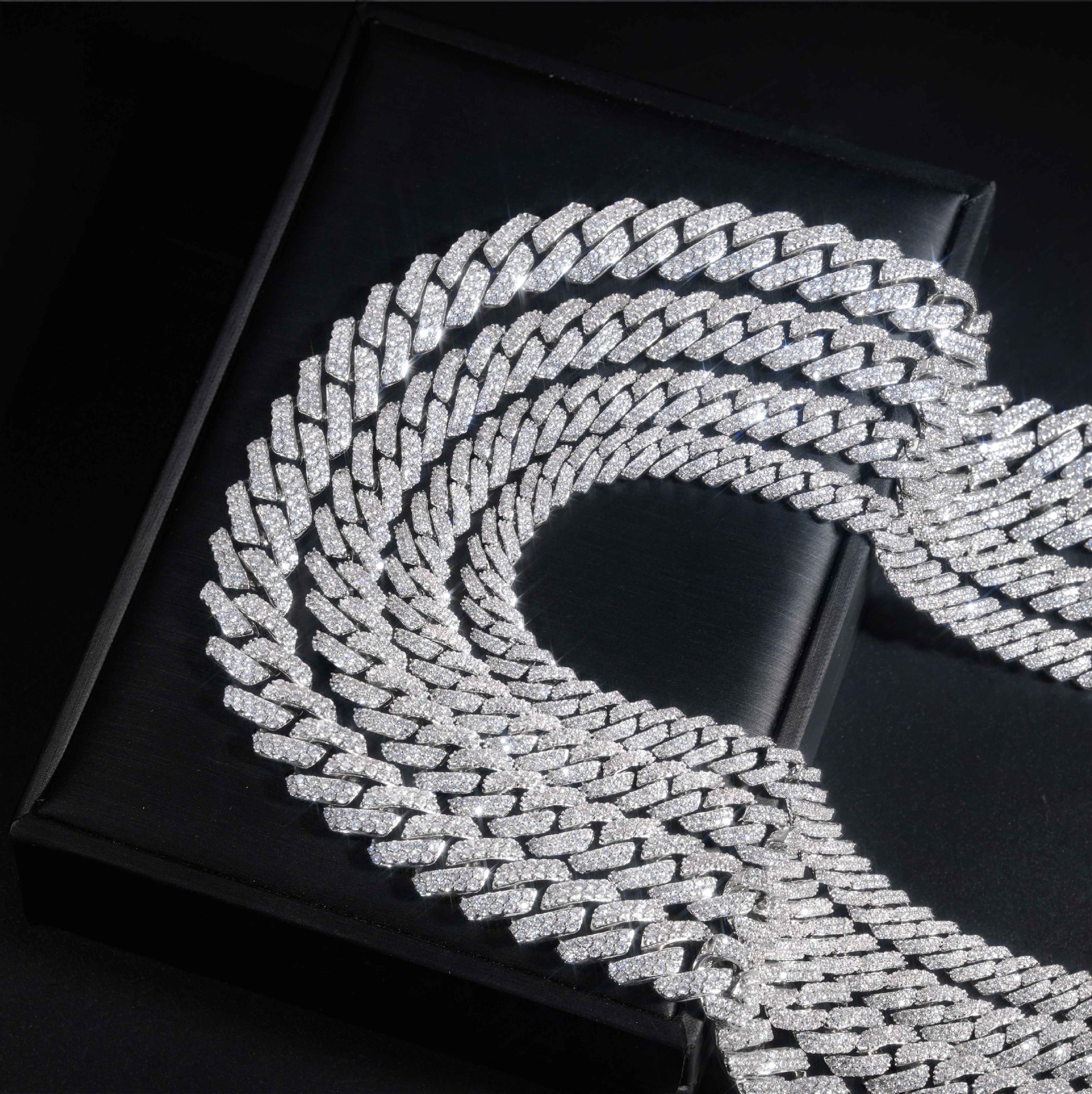 AODHY 8–15mm Double-Row Diamond-Shaped Iced-Out Cuban Link Necklace & Bracelet — detail 19
